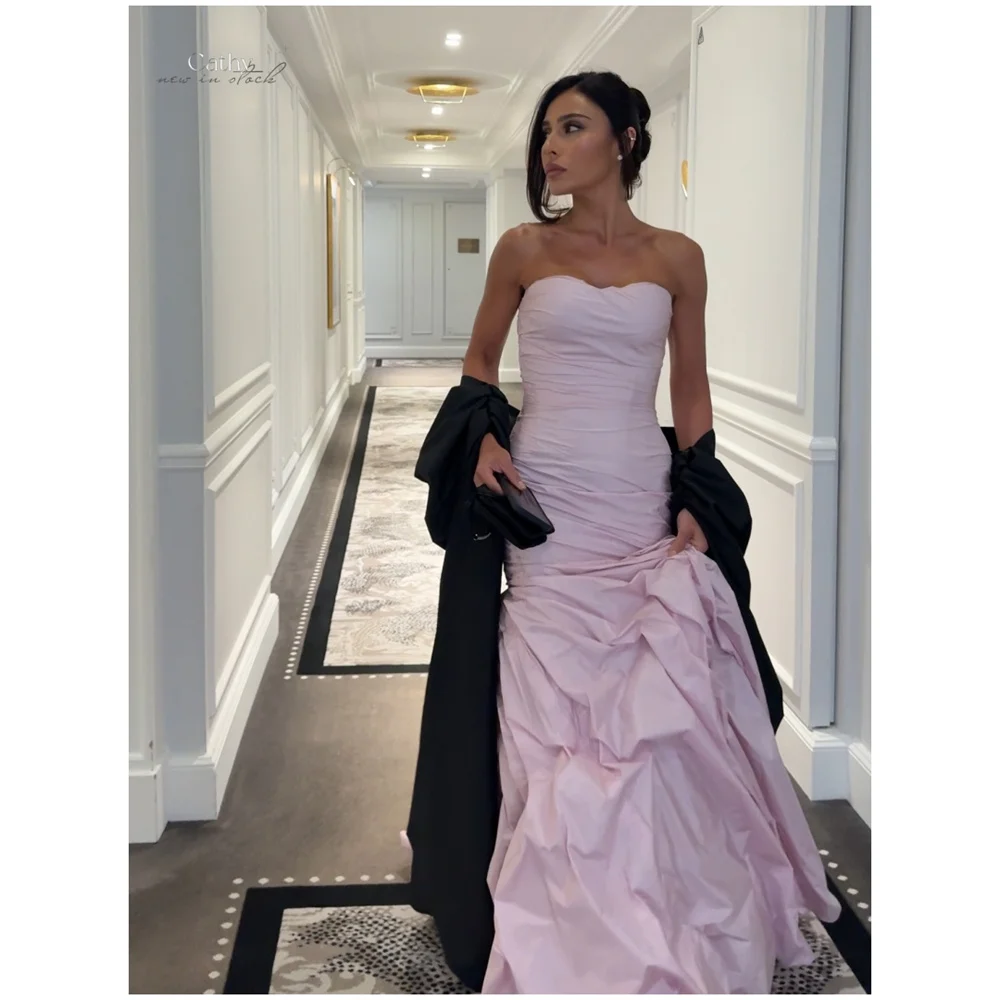 

Cathy Sweep Train Sleeveless Cascading Ruffle Backless Satin Floor-Length Formal Evening Strapless Valentines DaA-Line Dresses