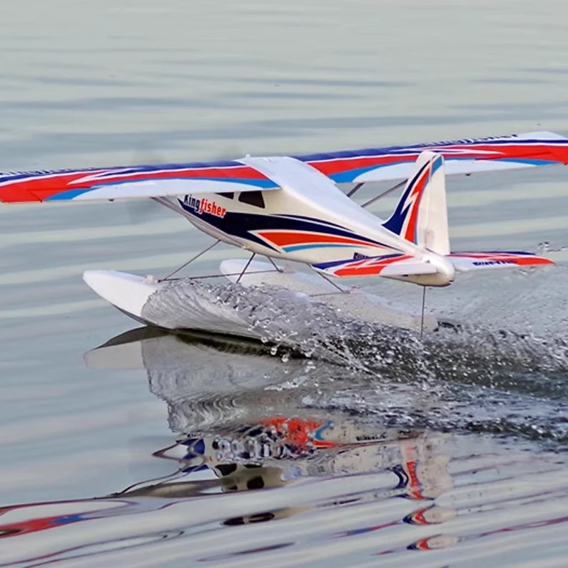 FMS 1400mm 킹피셔 모델 비행 게임 입문용 무선 조종 모델 킹피셔는 훈련용 기체의 본질적인 특성을 가지고 있습니다.