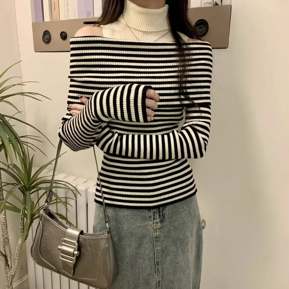 Women Two‑piece Knit Top Halter Off‑shoulder Long Sleeve Striped Spliced Vest Chic Spring Slim Lady Knitted Blouse