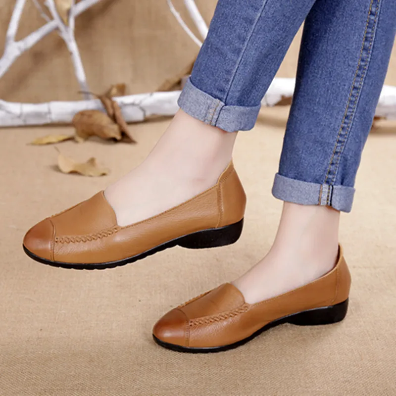 Women's Flats Genuine Leather Casual Slip On Ballet Flats Women Breathable Footwear Walking Shoes Ladies Single Shoes Plus Size