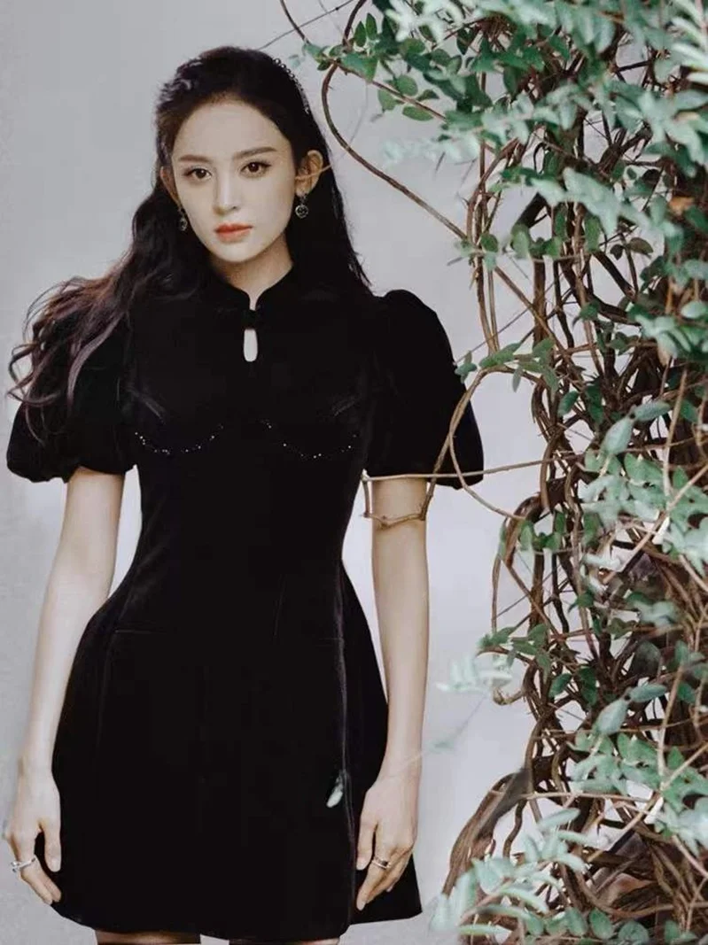 فستان تشيباو مخملي بأكمام منتفخة على الطراز الصيني القديم، أسود، نسخة محسنة بتصميم مصغر، ملابس نسائية أنيقة