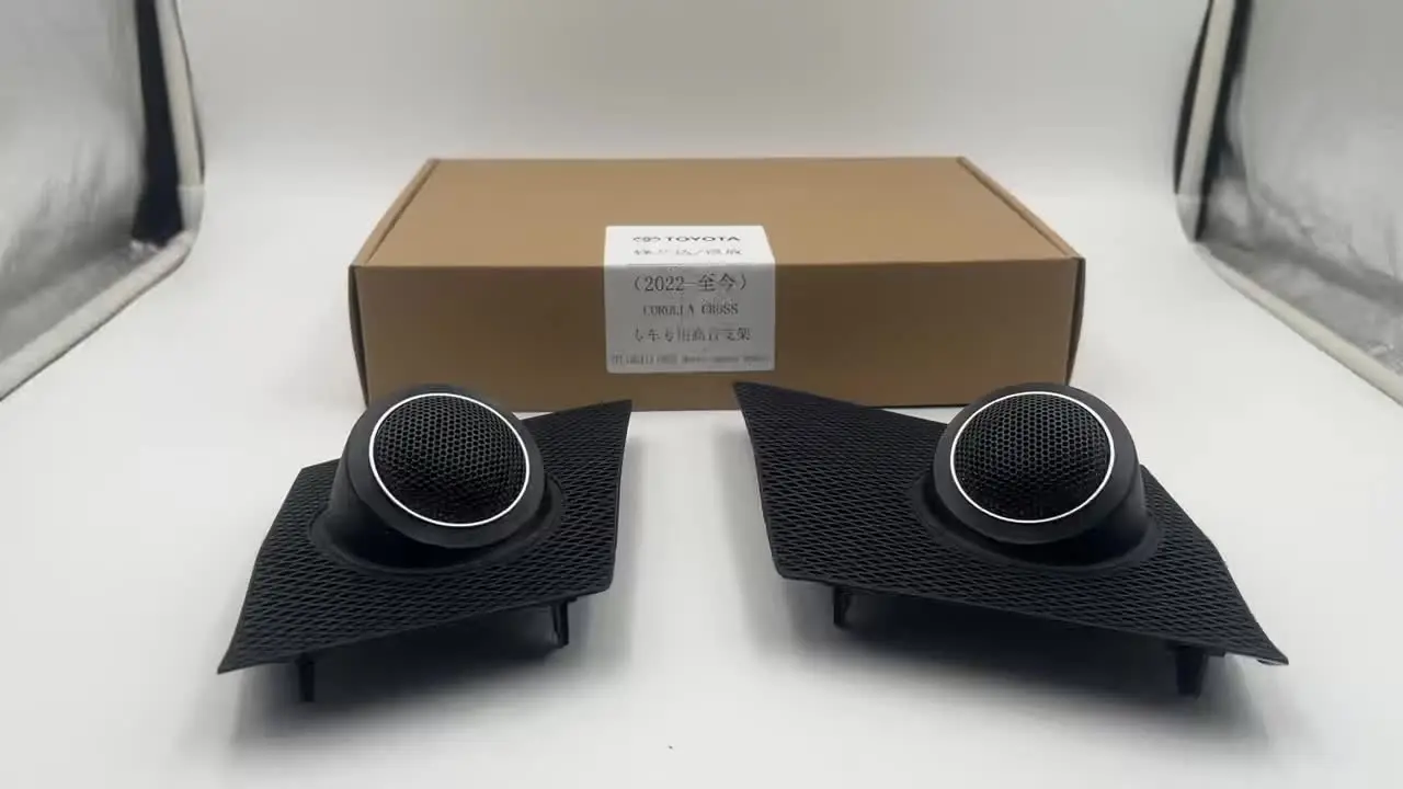 車のインテリアフロントダッシュボード、高音スピーカー、ツイーター