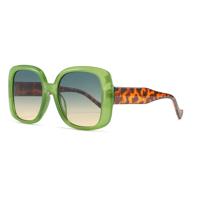 Nuovi occhiali da sole quadrati donna Vintage Designer Fashion occhiali da sole Green Leopard Shades UV400 Luxury Brand Oculus femminile