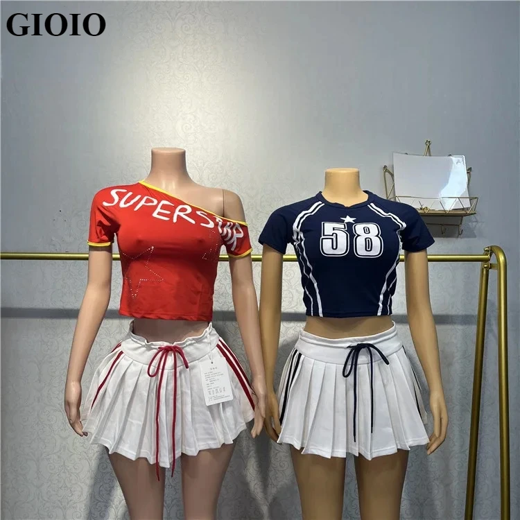 

GIOIO Fashion Two Piece Sets for Women Sexy Inclined Shoulder Short Sleeve T-shirt + Mini Pleated Shorts Skirt