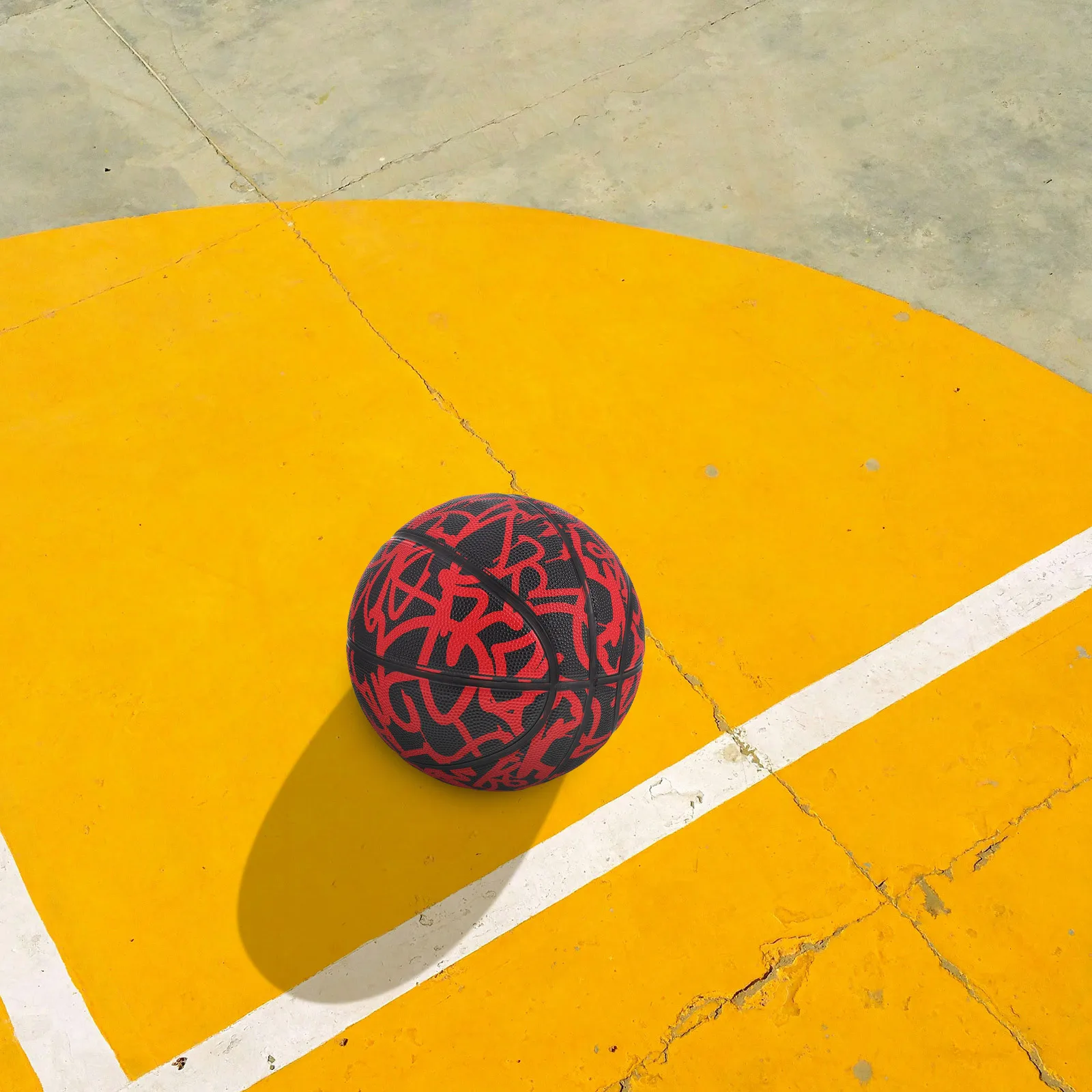 Прочный баскетбольный мяч из искусственной кожи с граффити для игр в помещении и на открытом воздухе. Улучшенная производительность. Идеально подходит для всех возрастов. Тренировка по уровней навыков.