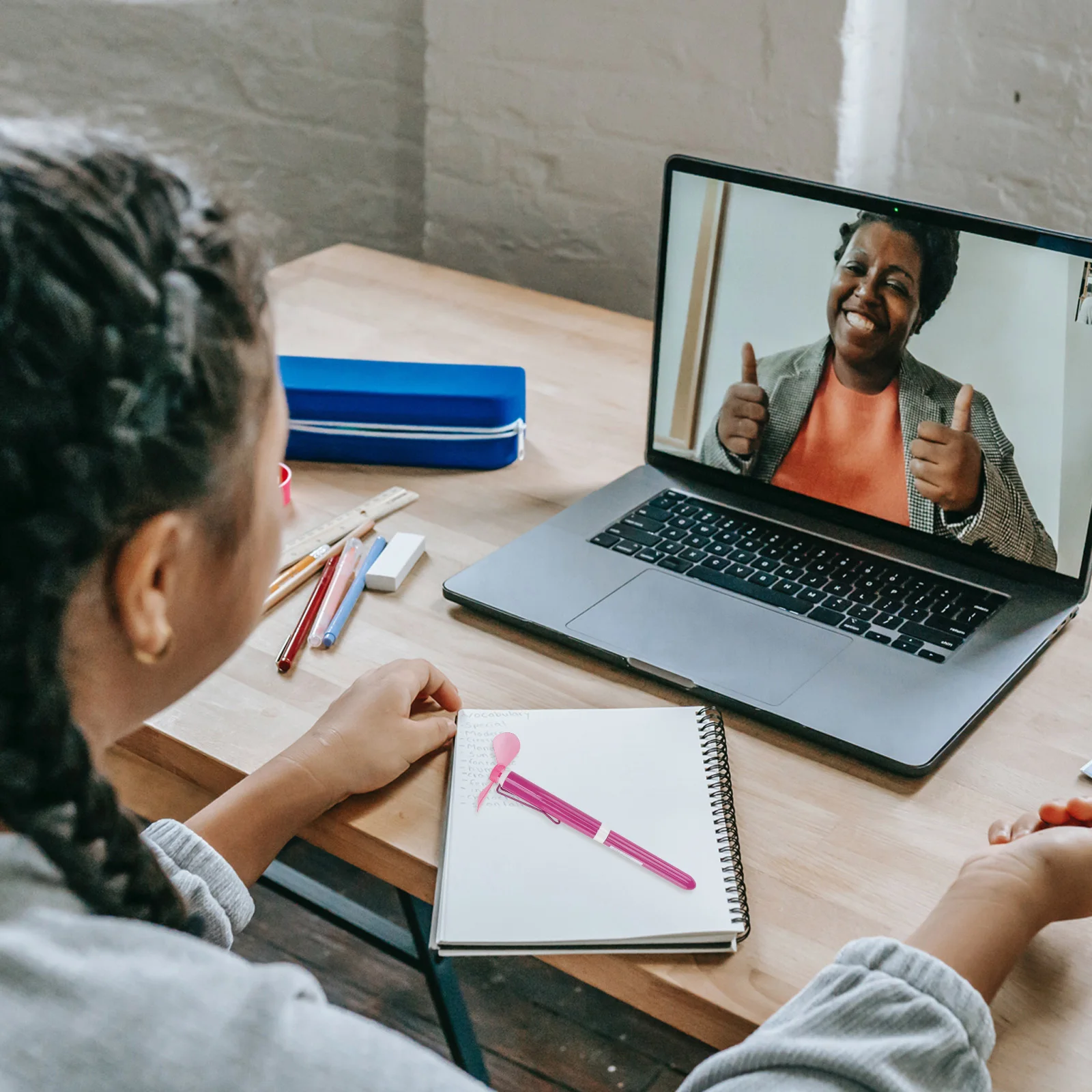 

2Pcs Creative Fan Pen Mini Ballpoint Pens Smooth Quick-Dry Writing Pens for Students School Supplies Portable Study