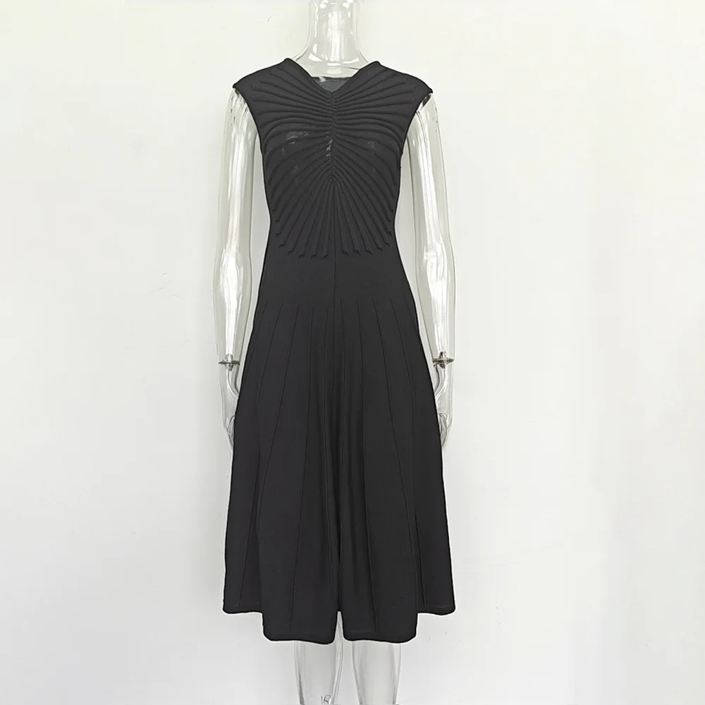 

2026 Black/Wine Red Sleeveless Knitting Women Dress Fashion V Collar Pleats Dresses For Womens 52608