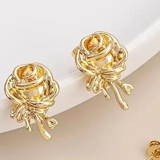 

1Pair 14K Gold Three-Dimensional Rose Earrings with Pendant Ear Studs DIY Hanging Baroque Pearl Earring Accessories Luxury Light