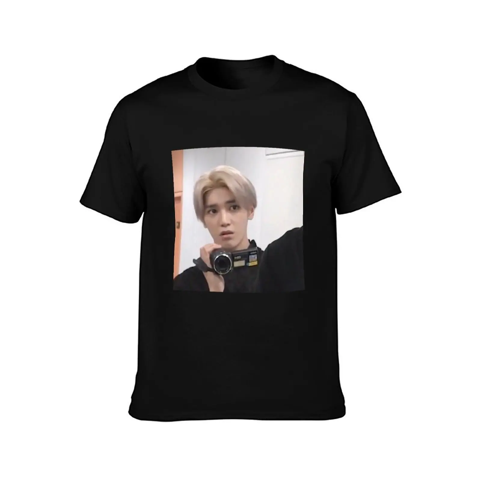 taeyong caught in 4k meme T-Shirt, Summer Casual Cotton Tee, Oversized Streetwear Tops, Vintage Graphic Print, Unisex Men Women