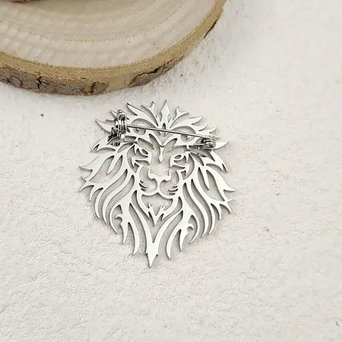 Creative punk style hollow crown lion stainless steel gold-plated 18K brooch, black suit accessories, wedding matching set