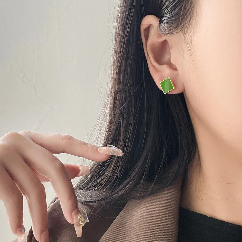 Retro Green Color Square Stud Earring for Women Korean Geometry Enamel Glaze Temperament Jewelry Christmas Girlfriend Gift