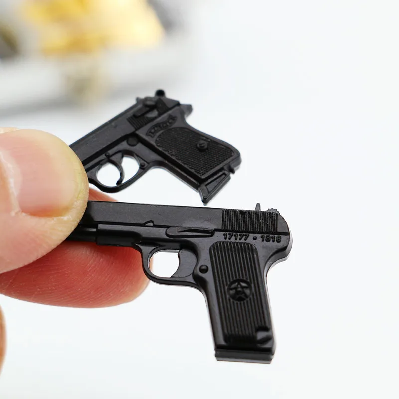 Simulation Miniature Metal Pistol Gun Model For 1/12 Dolls Dollhouse Accessories Action Figure Soldier Scene Props Pretend Play