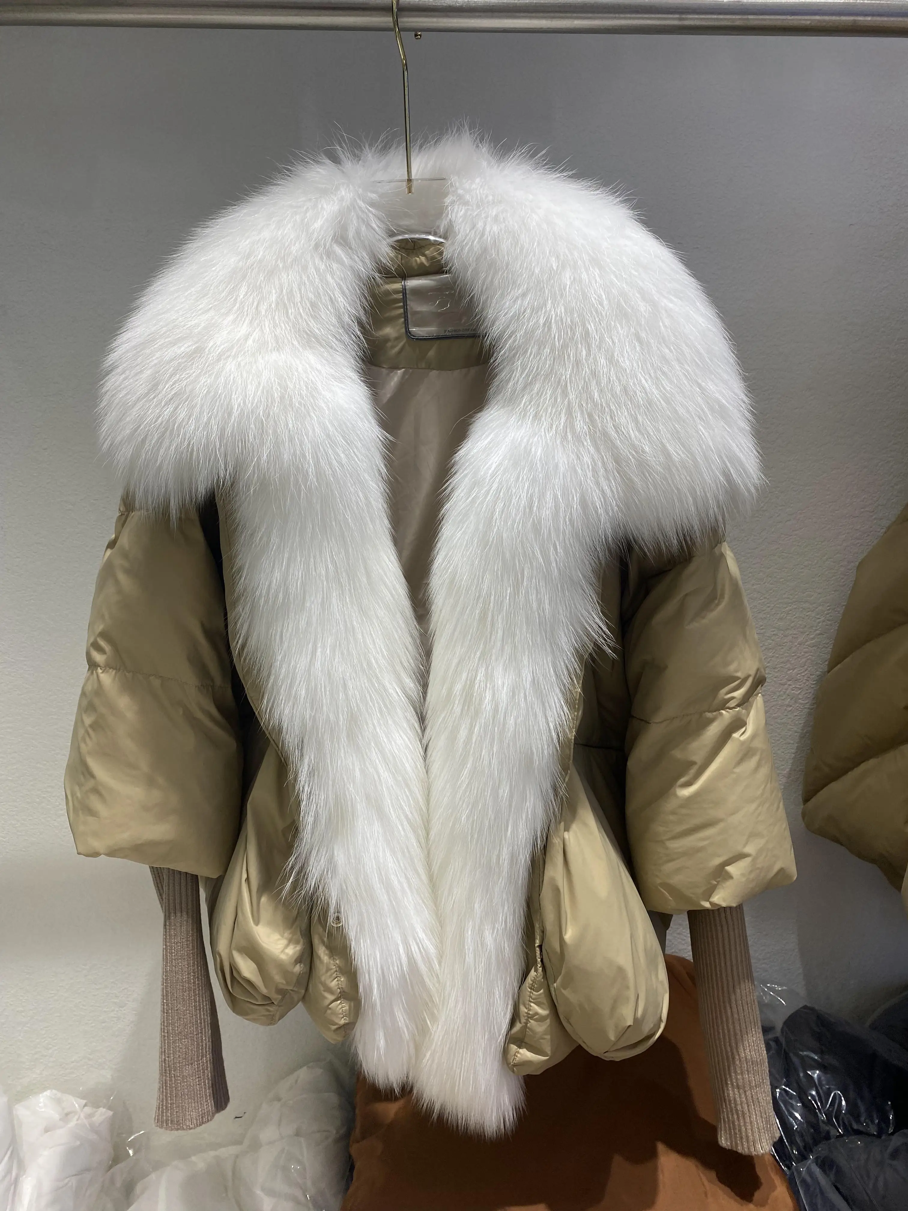 Janveny Large Real Silver Fox Fur Collar 2026 White Duck Down Jacket Women Winter Luxury Puffer Coat Oversize Feather Outwear