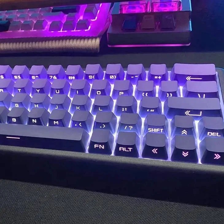 105 Key Backlit RGB Gradient Purple PBT Keycaps OEM Profile Double-shot Key Cap for 60% 61/87/104 Mechanical Gamer Keyboard