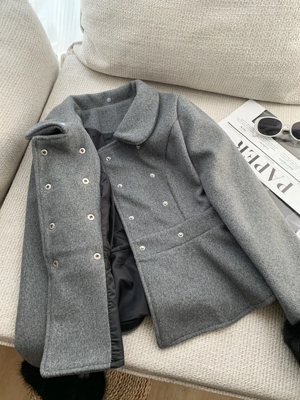 الخريف الفرنسية الفراء طوق وأصفاد الفراء الراقية الخصر محرك مزدوجة الصدر أعلى وقصيرة المألوف عارضة تنورة صغيرة مجموعة