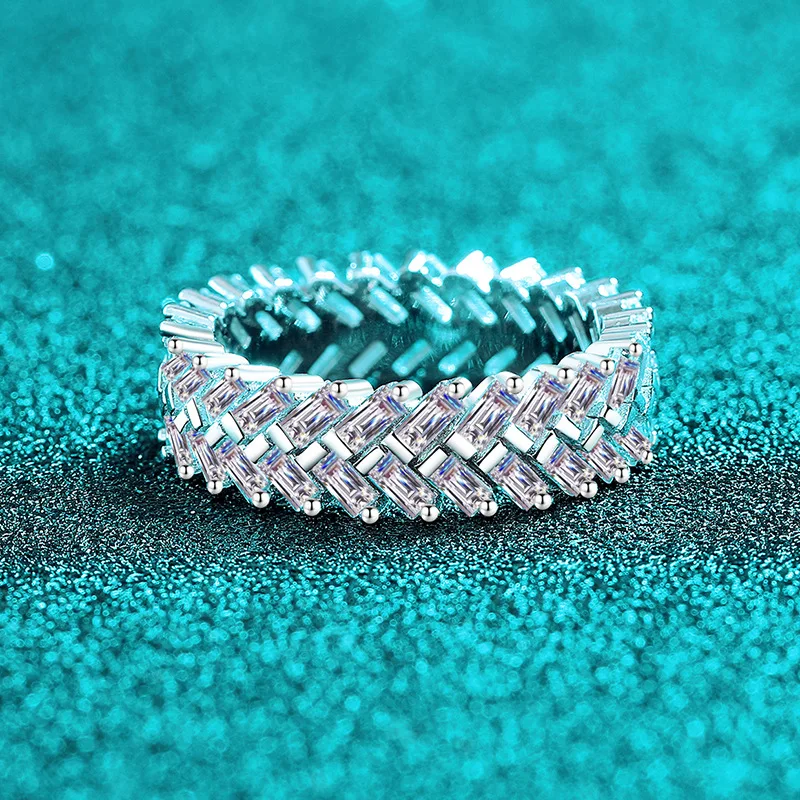 Elegant PT950 Platinum Full Moissanite 3.02 Carat Ring for Women, Surrounding Inlaid Rectangular Diamond Luxurious Fashion Ring
