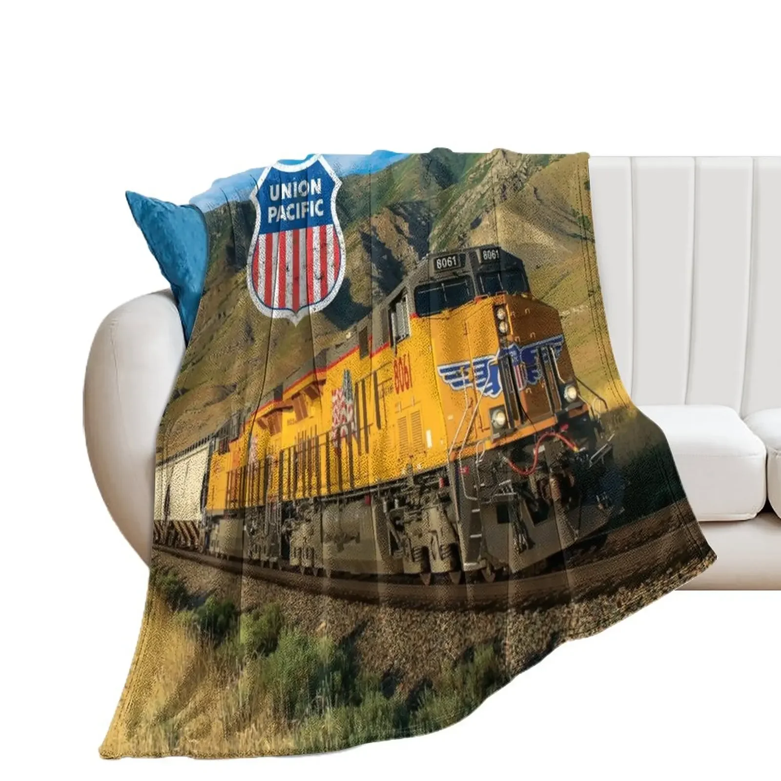 Union Pacific (Distressed) Throw Blanket Soft Luxury Thicken Softest Blankets