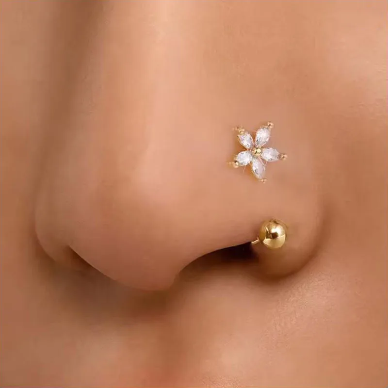 Trendiger 18K vergoldeter Edelstahl-Körperpiercing-Schmuck, glänzender Zirkon-Blumen-Nasenring für Frauen, für den täglichen Gebrauch.
