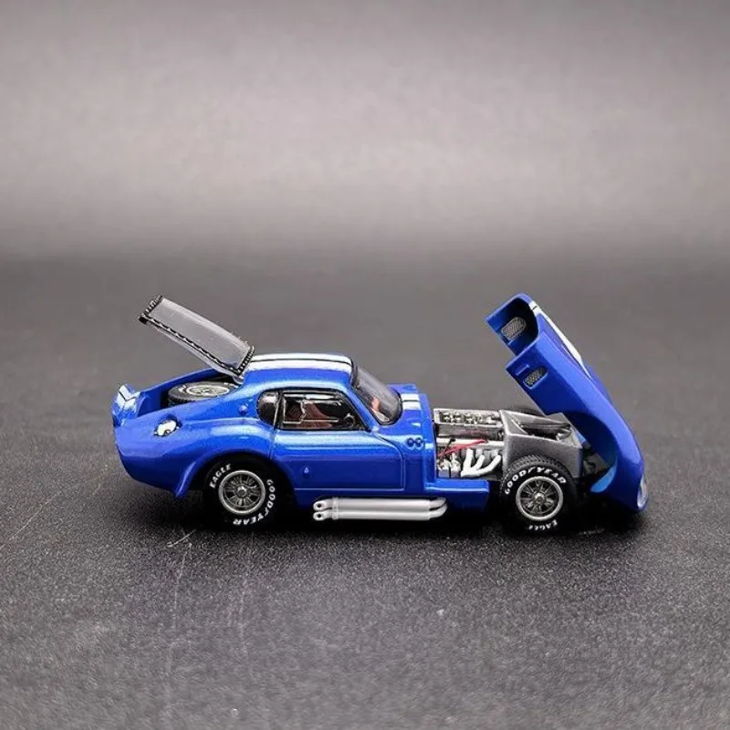 غرامة يعمل دييكاست 1/64 مقياس شيلبي دايتونا كوبيه سبيكة نموذج سيارات مفتوحة الغطاء الأمامي والخلفي لعب المركبات لعب للأولاد