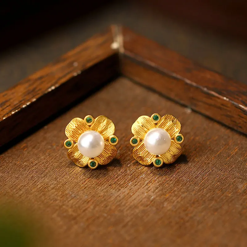 

Copper gold-plated flower silver needle pearl classical women's earrings classic simple retro jewelry