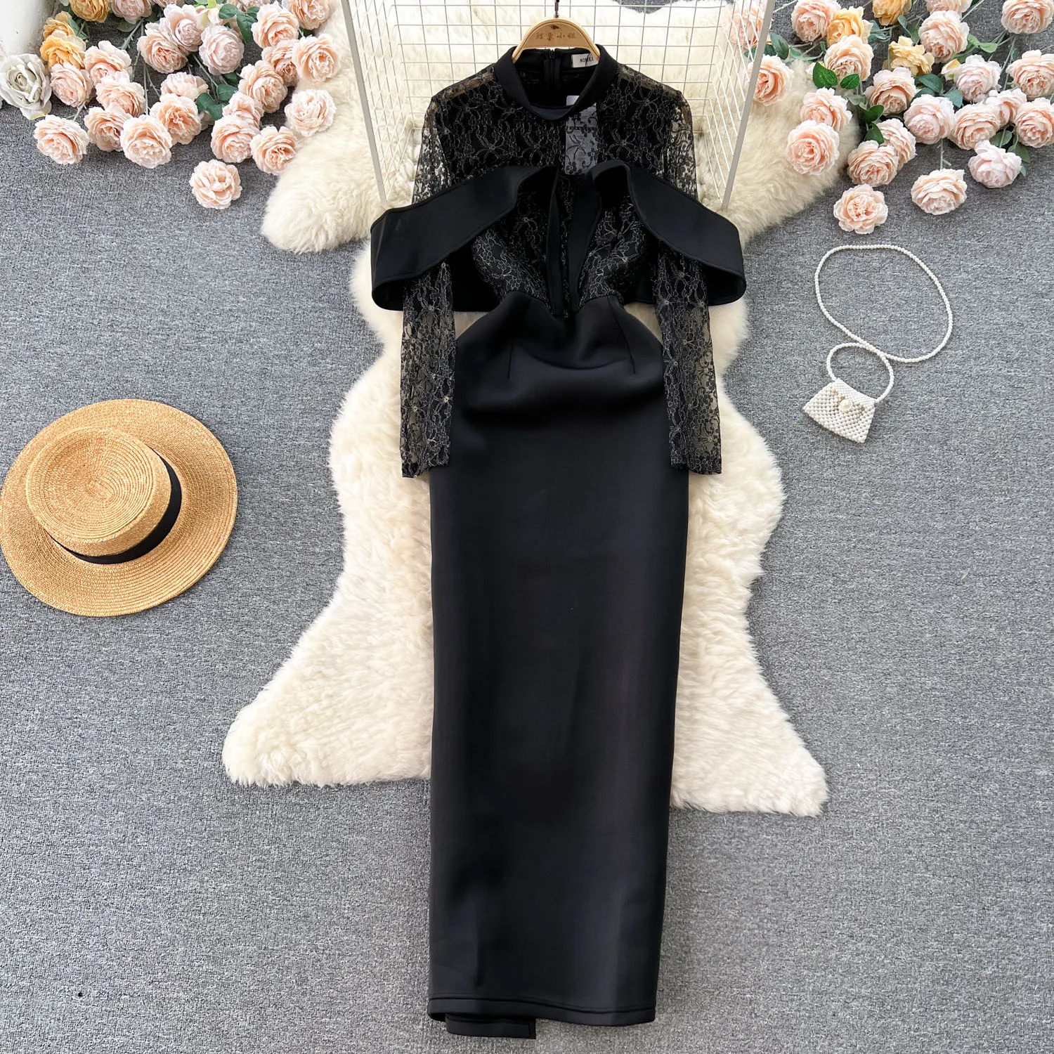 

Fashion Elegant And Vintage Hepburn Style Long Evening Party Dress For Female Black Lace Patchwork With Waistband Slim Fit Dress