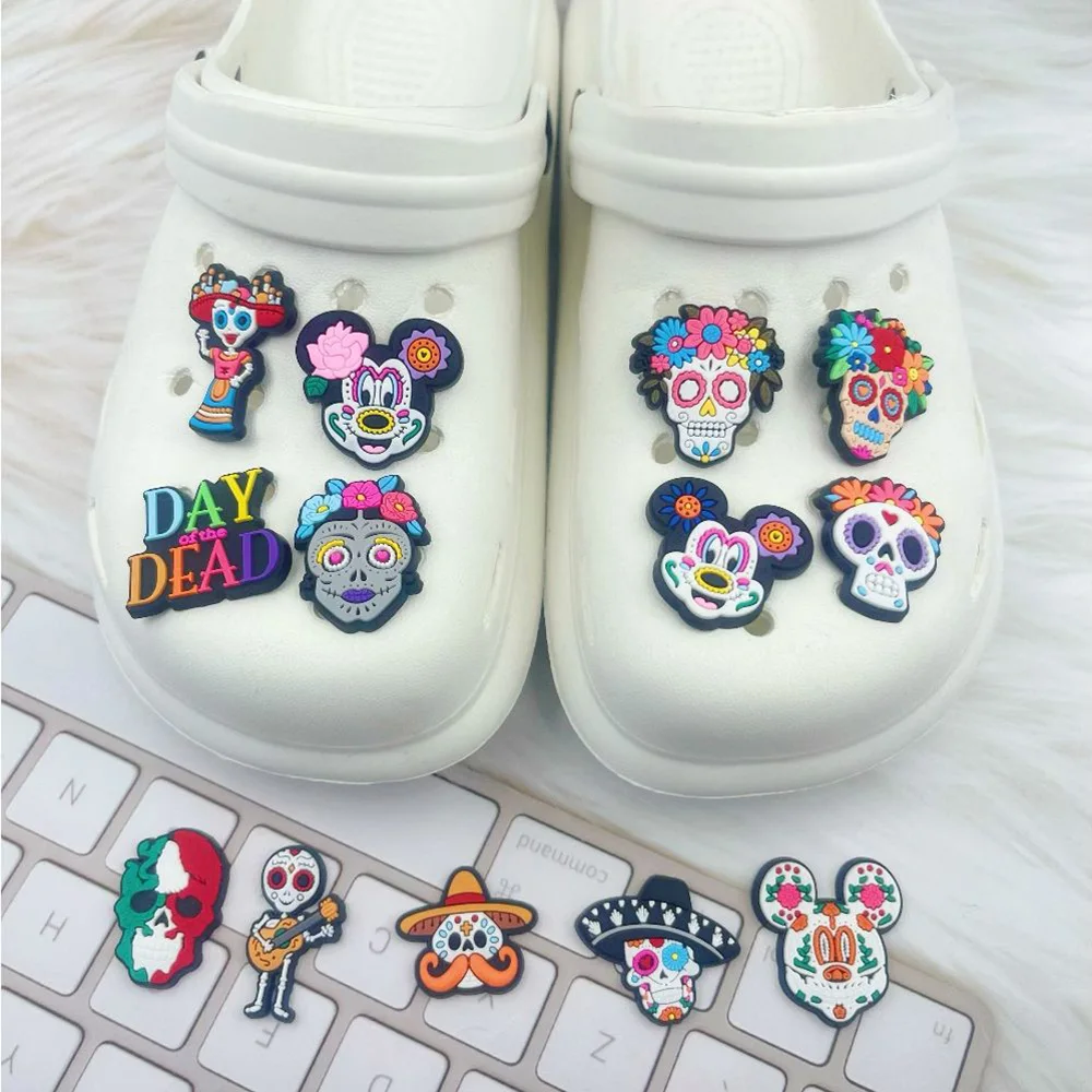 13pcs spooky halloween Shoes Charms Accessories Fit Clog Backapck Wristbands Shoe Decorate Buckle Handmade jewelry Parties Gift