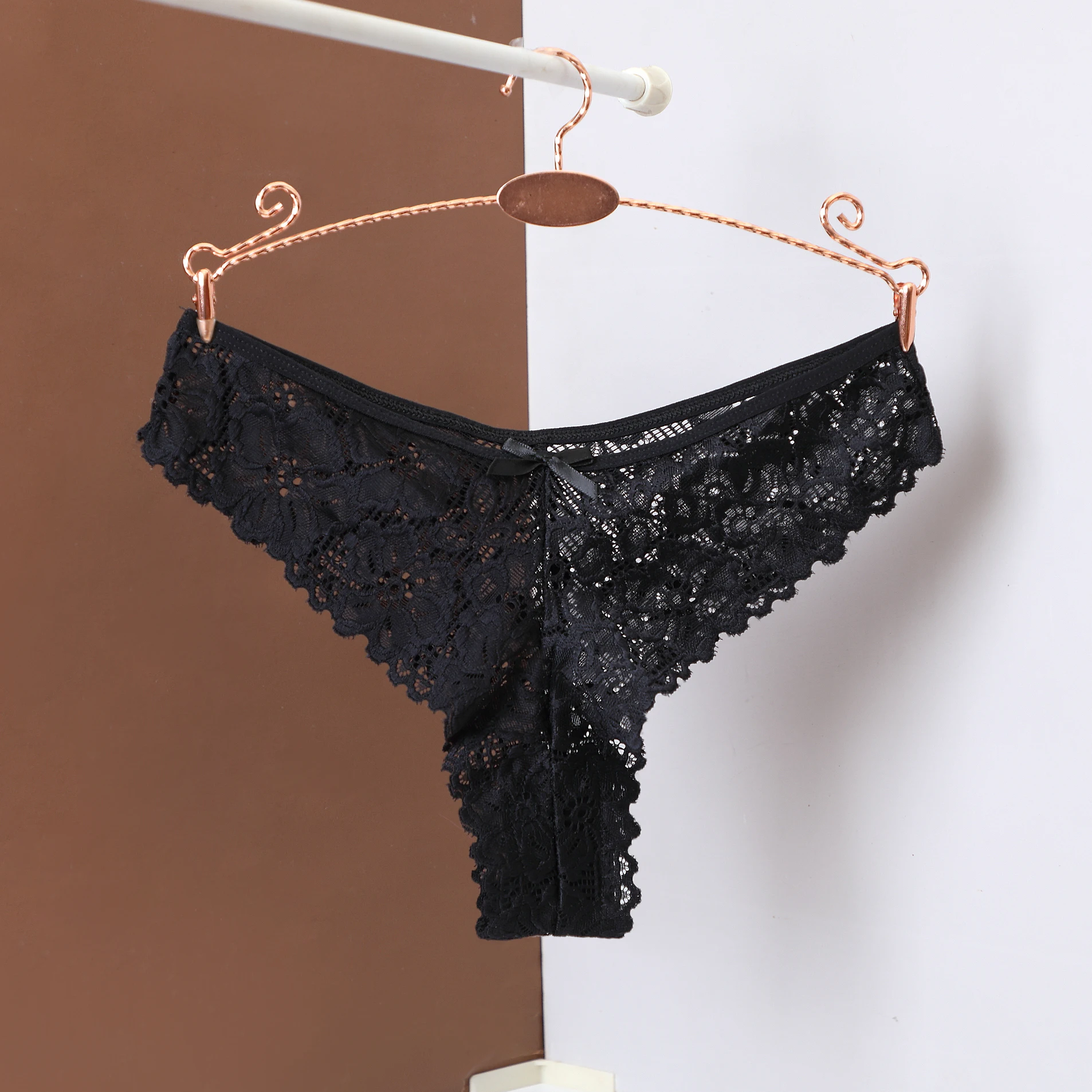 Sexy Ladies Lace Underwear Breathable Comfortable Women's Thongs Hipster Panties Briefs Lingerie for