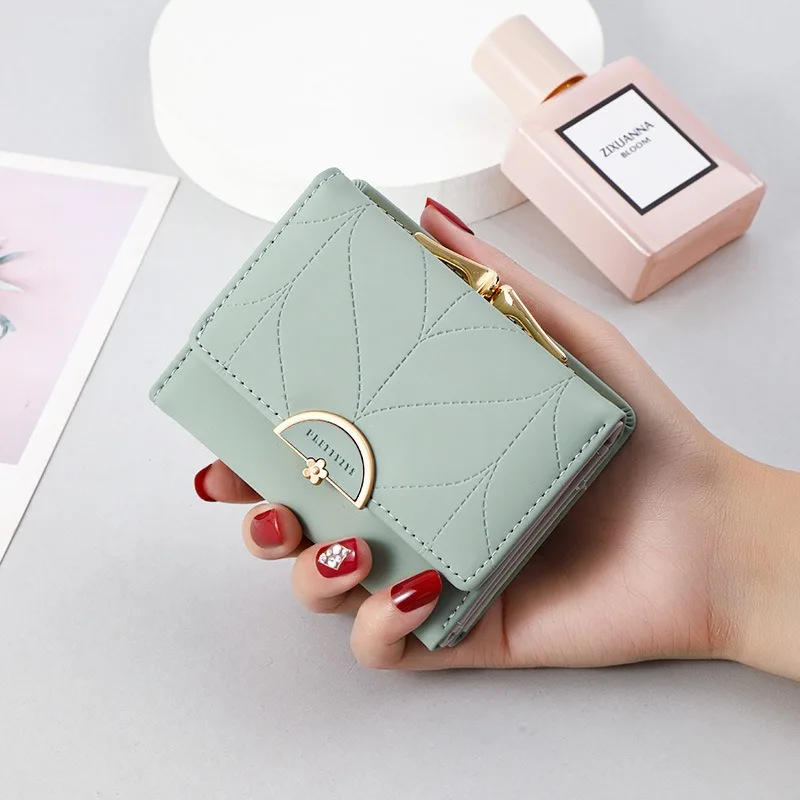 PU Leather Clutch Wallet Lovely Wallets Clip Coin Wallet Advanced Hardware Flower Buckle Short Ultra-thin Wallet