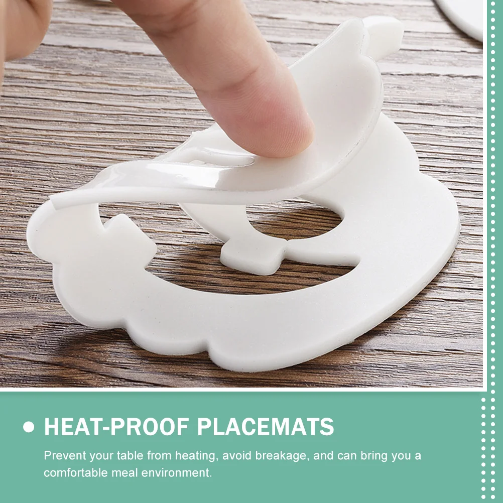 

6pcs Luminous Pumpkin Coasters Halloween Cup Cushions Glow In The Dark Heat Resistant Anti-Slip Hollow Drink Coasters For Home