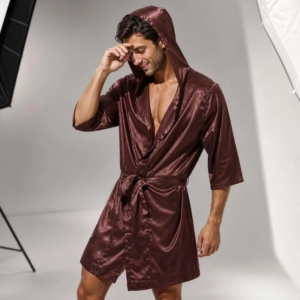 Luxury Smooth Men Satin Robe Short-sleeve Lightweight Silk Bathrobe Comfortable Loose-fit Mens Dressing Gown Nightwear