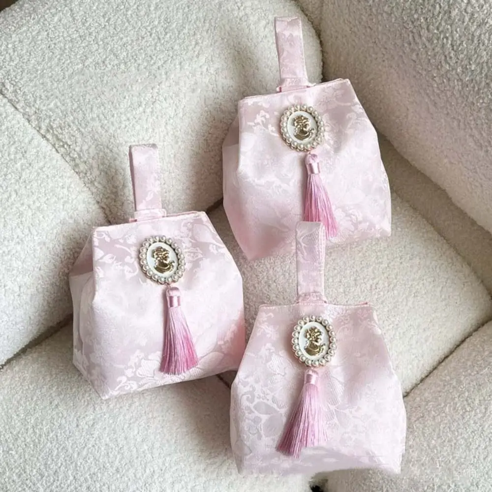 

Flower Pendant Tassel Knot Wrist Bag Temperament Printing Chinese Style Handbag Make Up Pouch Small Item Pouch