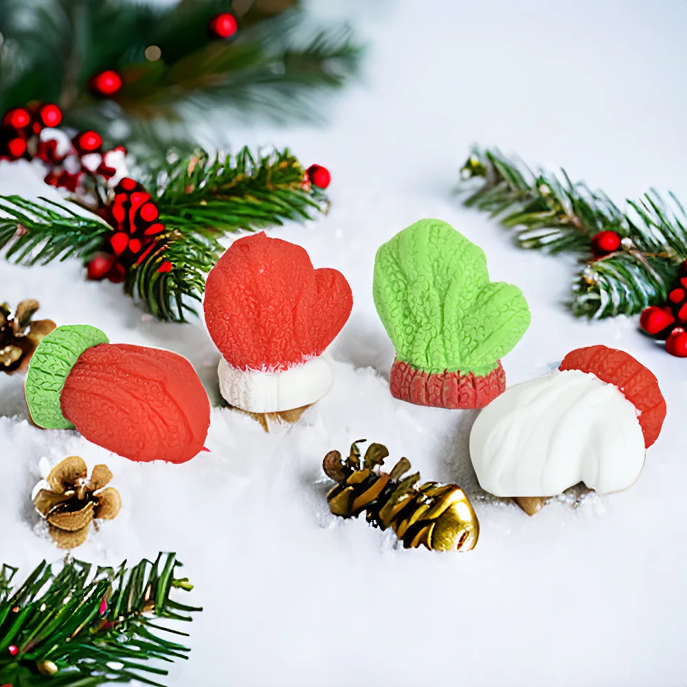 New Cute Resin 3D Mini Christmas Tree Gloves Planar Flatback Cabochans Flatbacks Craft Supplies Kawaii Accessories Charm DIY image 3