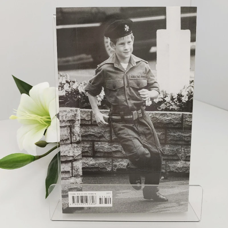 English Version Prince Harry'S Autobiography Reserve Candidates Alternate Spare Tire Spare Prince Harry English Books Livros