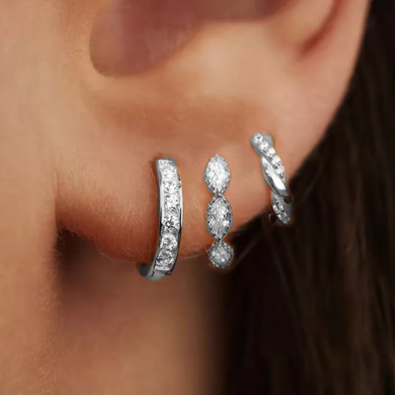 3-teiliges exquisites Zirkon-Creolen-Set mit kleinen Huggies für Damen, Edelstahl, einzigartiger Knorpel-Ohrring-Piercing-Schmuck