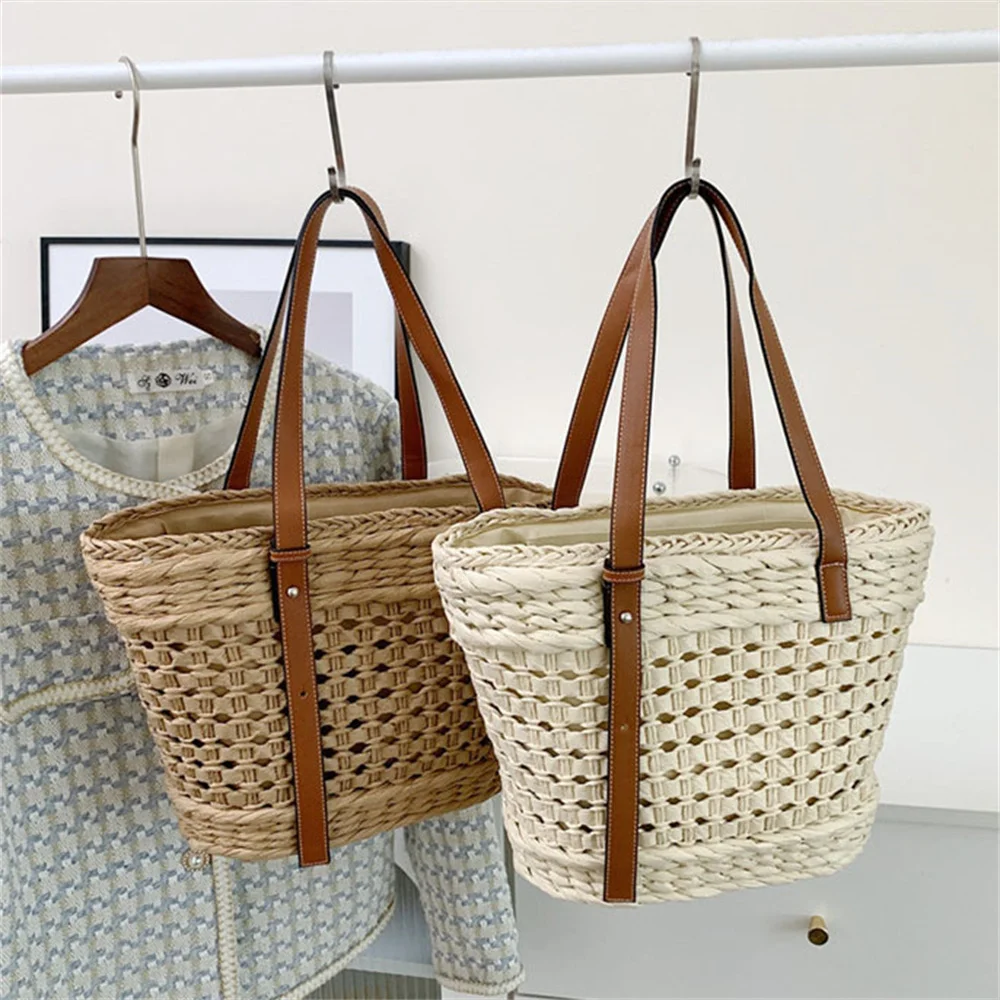 ISKYBOB Summer Handwoven Straw Beach Women Tote Bags 2024 Vintage Hollow Out Basket Rattan Handbag Vacation Shoulder Bag New