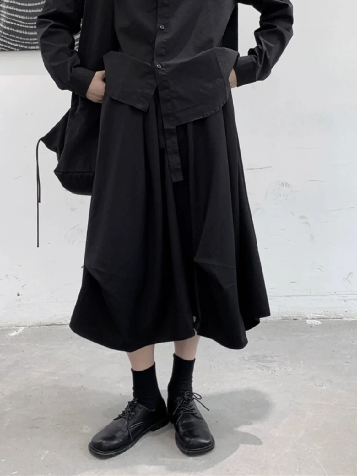 

Черная плиссированная юбка-миди А-силуэта с эластичным поясом из полиэстера, свободного кроя, универсальная, новинка Весна 2024