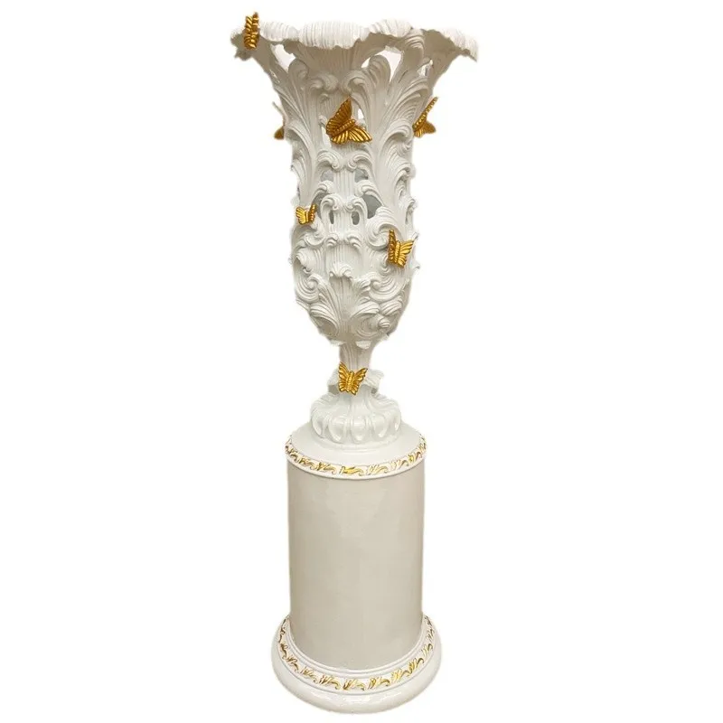 Floor-to-ceiling vase large creative art ornament light luxury modern vase butterfly hotel lobby model room decoration