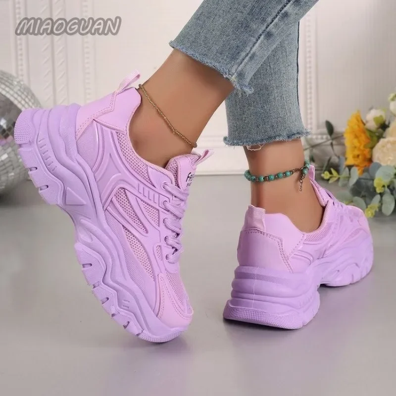 2024 New Casual Platform Women Sneakers punta tonda Mesh scarpe da donna autunno Fashion aumento traspirante confortevole Sport Tennis