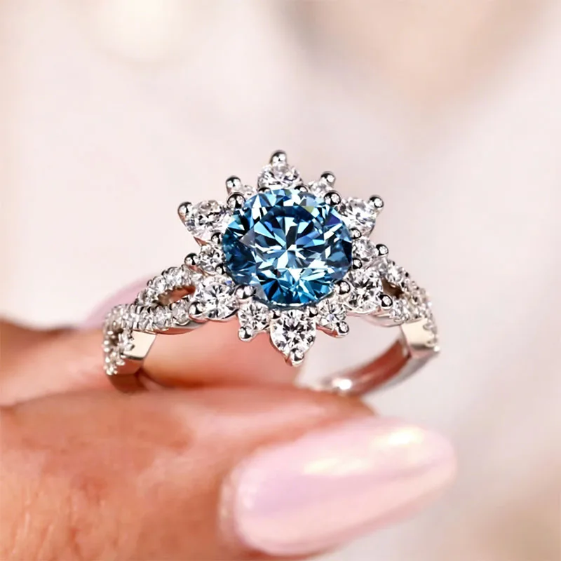1,5 Karat Hauptstein VS-VVS runder blauer im Labor gezüchteter Diamant mit IGI-Zertifikat, Verlobungsring für Damen im Cluster-Stil aus Platin 950 – Detail 6