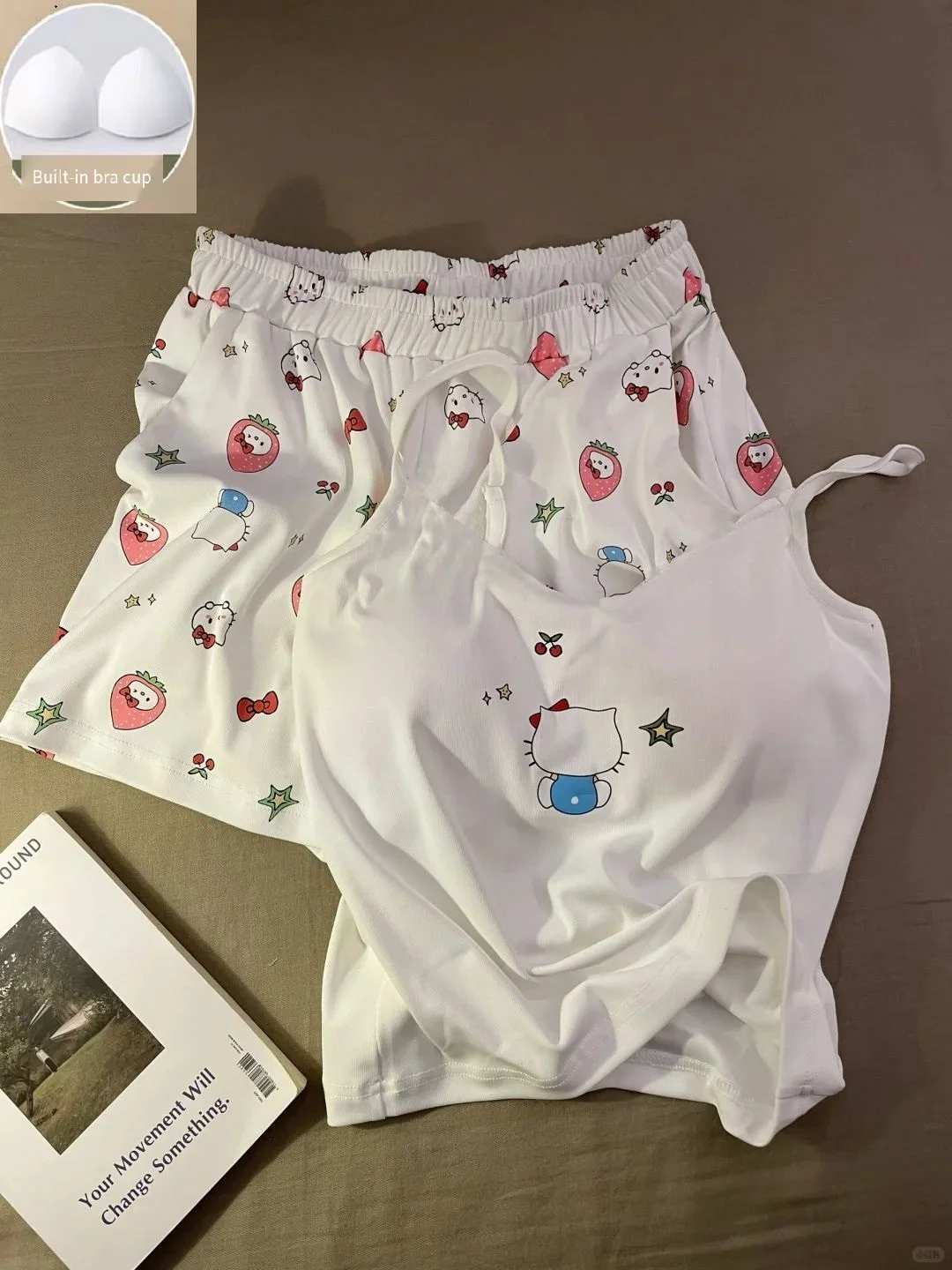 

Милая сексуальная пижама Sanrio Hello Kitty, летняя ночная одежда, топы и шорты на бретельках, пижама с героями мультфильмов, женская домашняя одежда, новинка