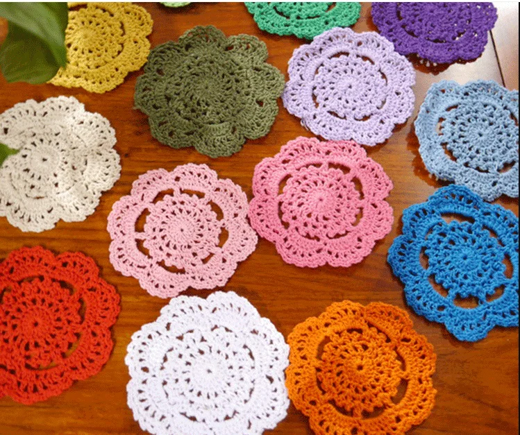 Retro Crochet Coasters Table Mat 10cm Round Handmade Mori Doilies Cup Pad Shooting Props Flower Lampshade 12pcs Wholesale