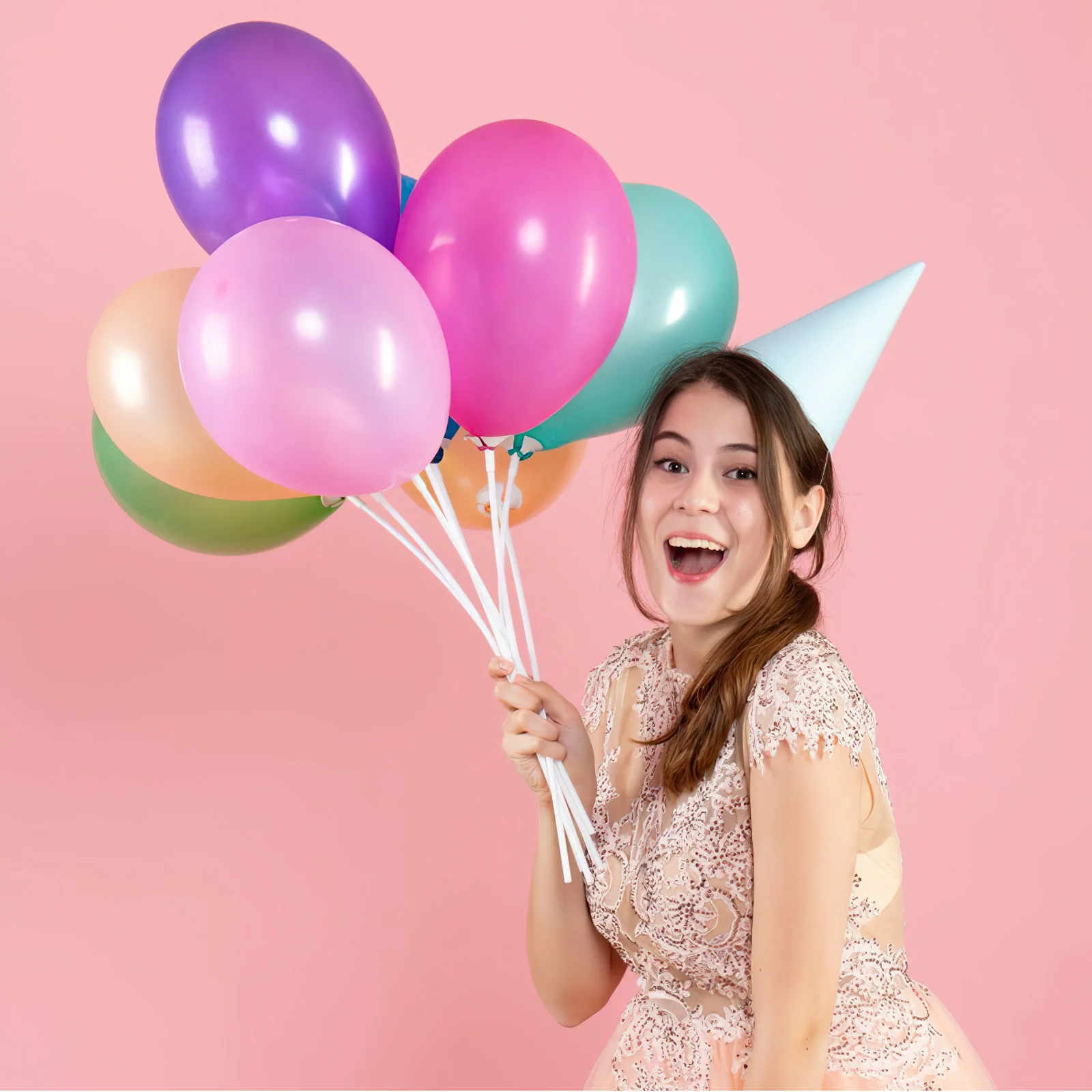 

50Pcs Balloon Sticks Cups Perfect Fit Easy Hold Birthday Party Wedding Carnival Decorations Balloon Sticks with Cups