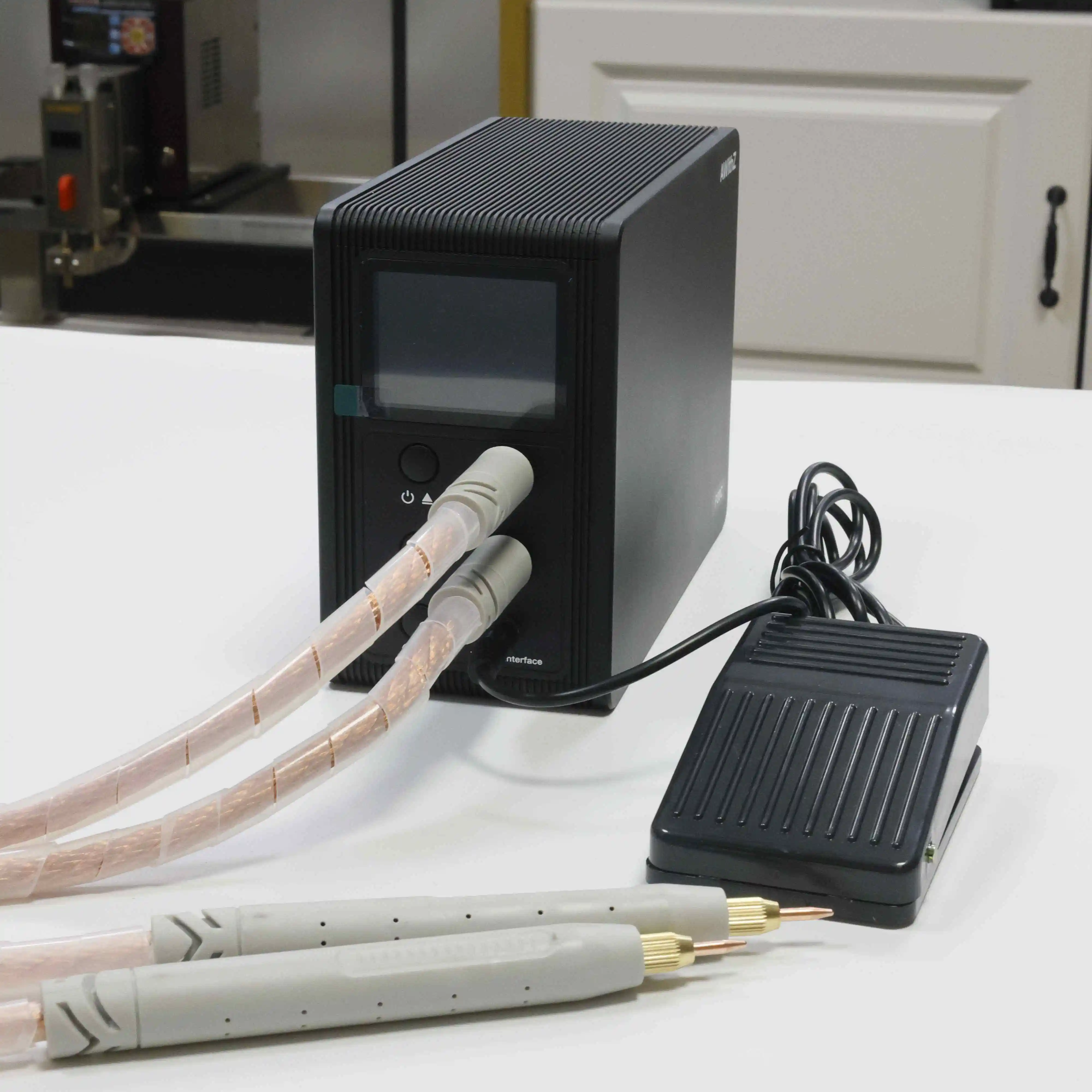 Soldador de ponto leve AWithZ P30C (1,42 kg), potência de 21,8KW, adequado para 18650 DIY e reparo de bateria de celular