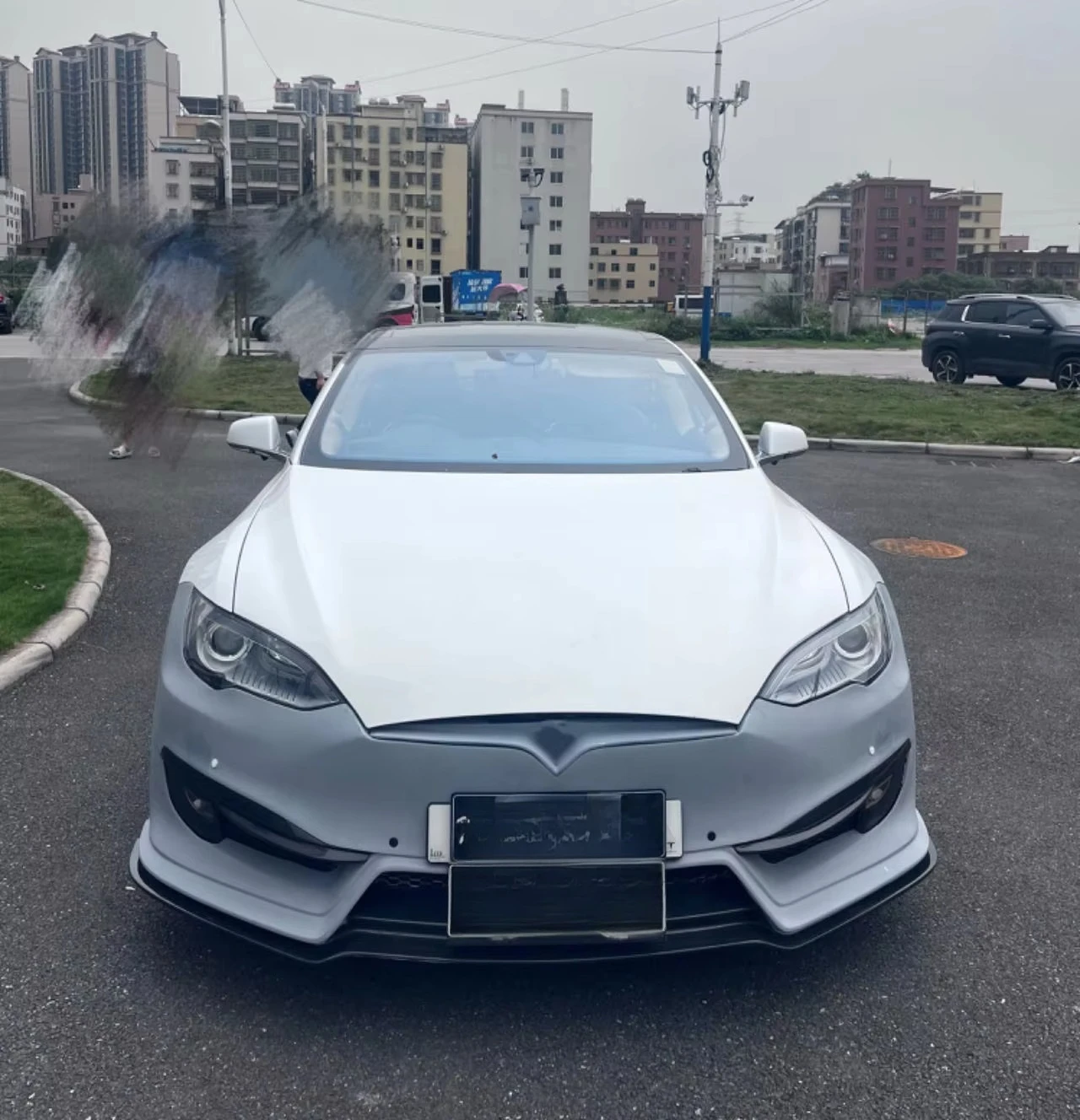 

Автозапчасти PD Style Body Kit Материал ABS для модели s PD Передние и задние бамперы Капот Диффузор Спойлер Комплект кузова