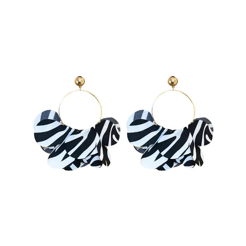 Black and White Zebra Striped Fabric Petal Drop Earrings for Women Exaggerated Fashion Temperament Jewelry