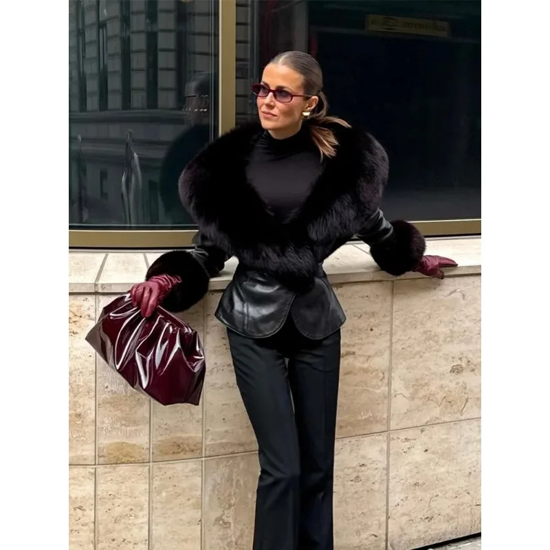 High-end niche, back strap, waist jacket, big fur collar, short coat, retro temperament, hot girl, leather jacket