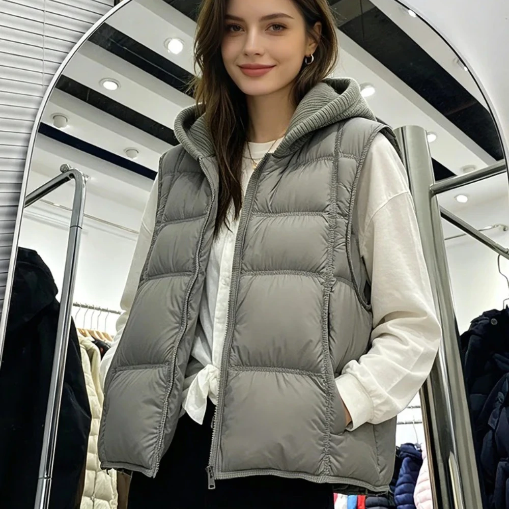 Women’s Oversized Short Down Vest with Hood Sleeveless Quilted Puffer Waistcoat Warm Winter Outerwear for Women Daily Casualv