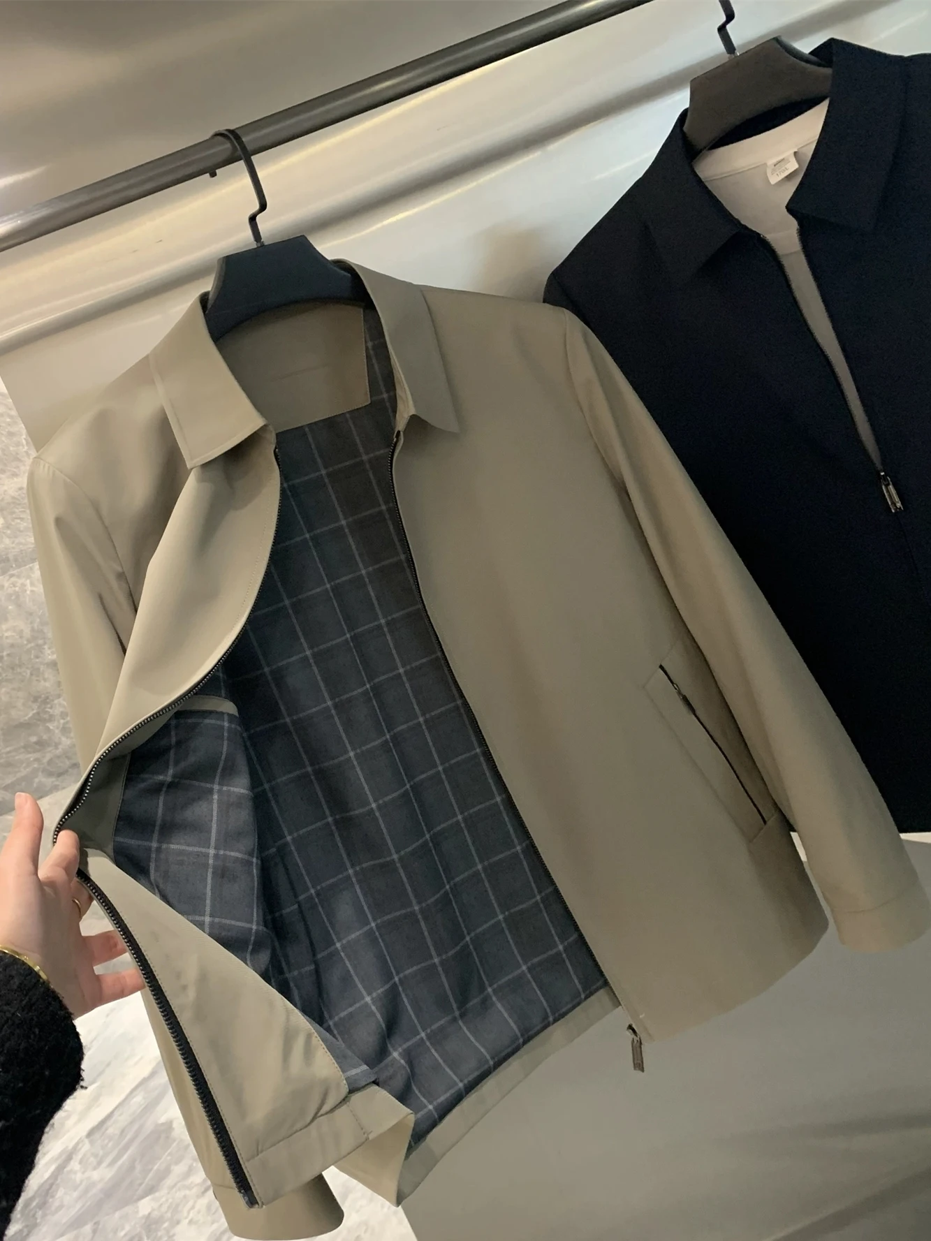 

Sli Busin Casual Jaet for Men Spring Autumn Season Stand Fit Long Sve Zipper Closure Collar Versatile Out...