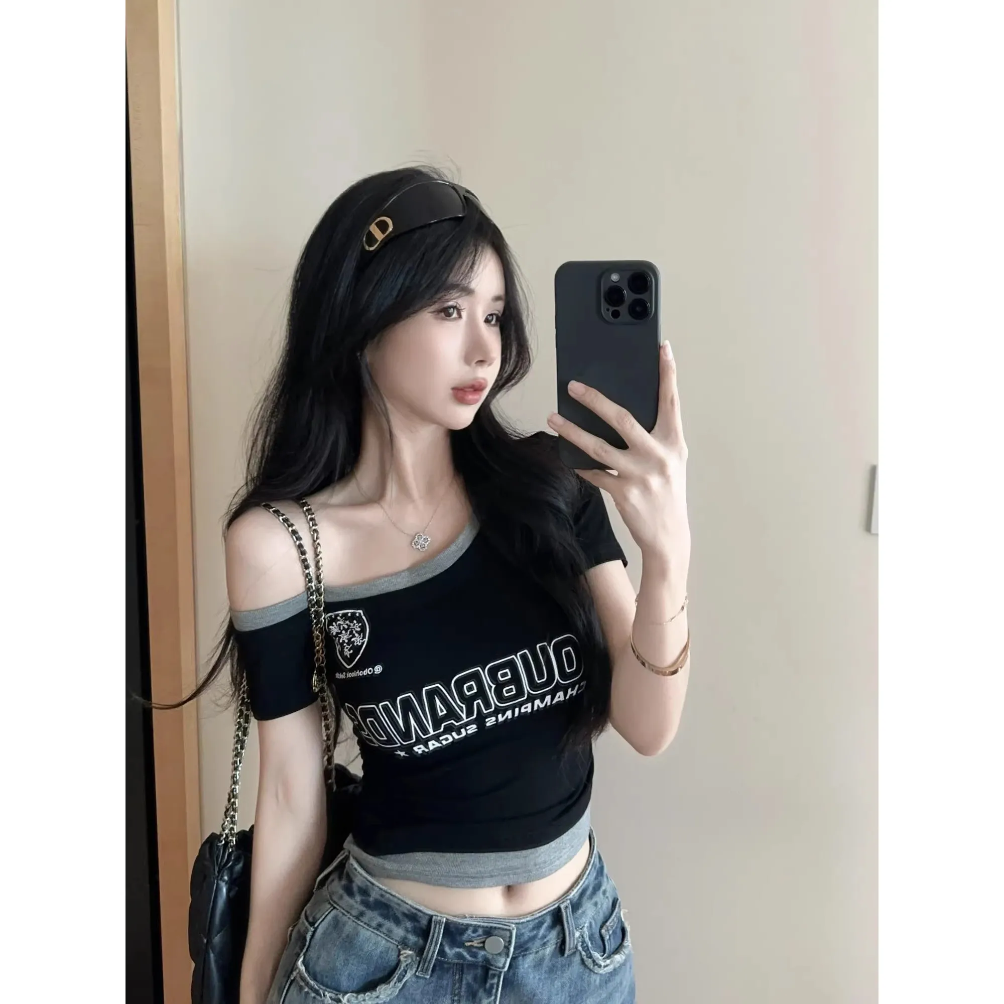 American Style Spicy Girl Color Block Fake Two-Piece Short Sleeve T-Shirt Women Summer Sexy Letter Print Oblique Shoulder Top