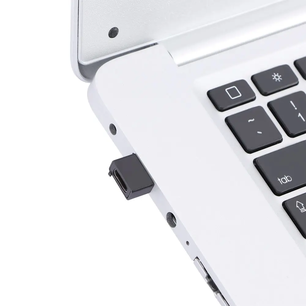 Adaptor Konektor USB-C ke Tipe-C untuk Transfer Data